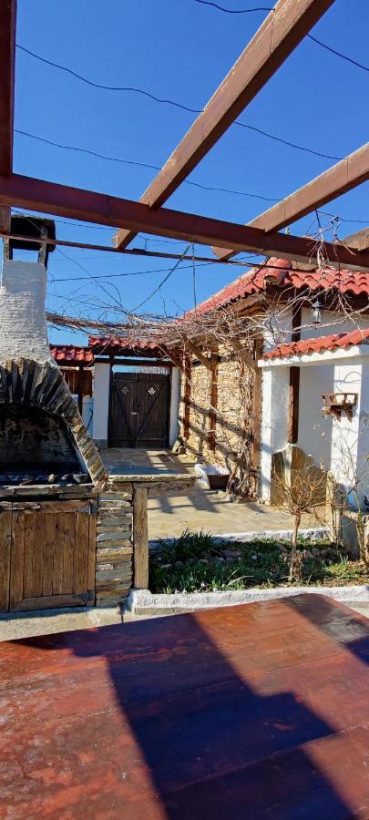 Namaste Къща В Село Камилски Дол Kamilski Dol Exterior foto